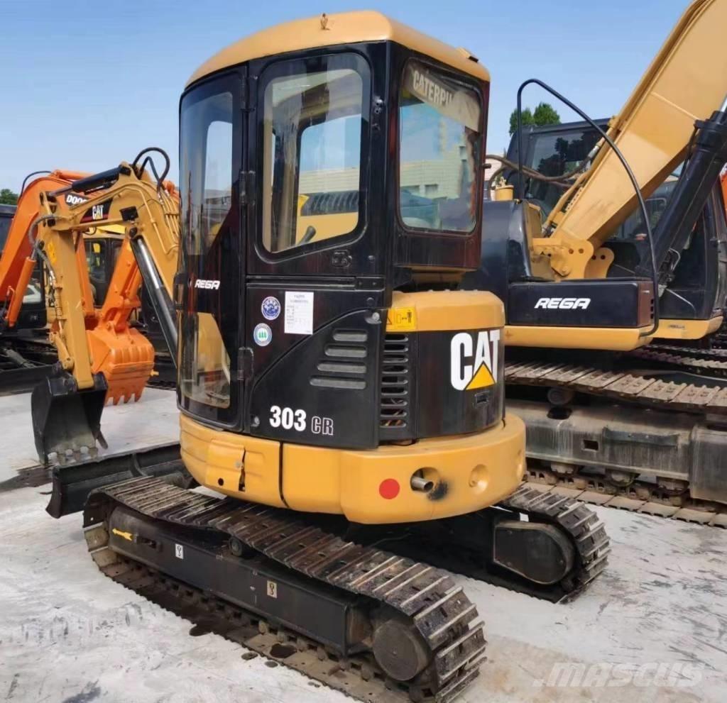 CAT 303 CR Мини екскаватори < 7 т
