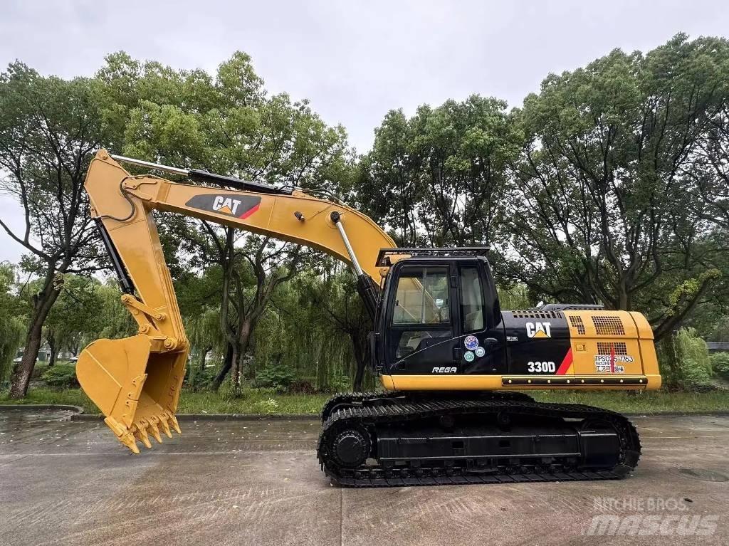 CAT 330 D Средни екскаватори 7т - 12т