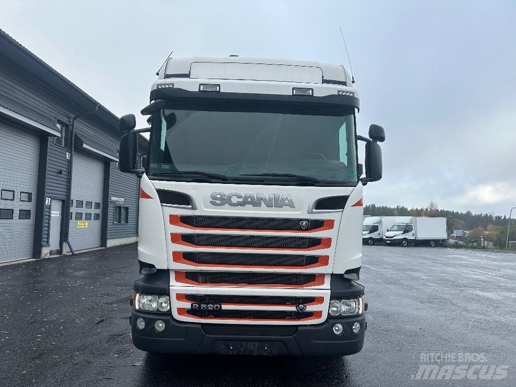 Scania R520 8x2/4 Разглобяеми надстойки