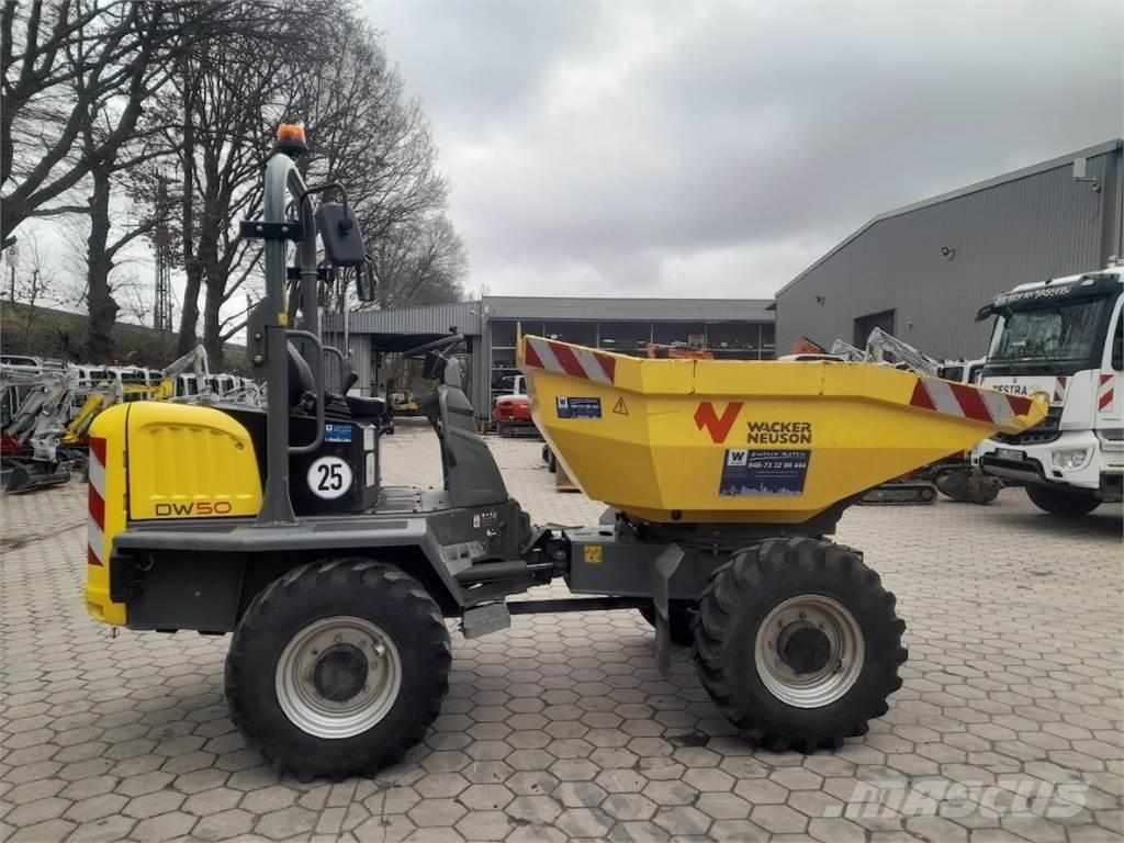 Neuson DW50 Странични самосвали