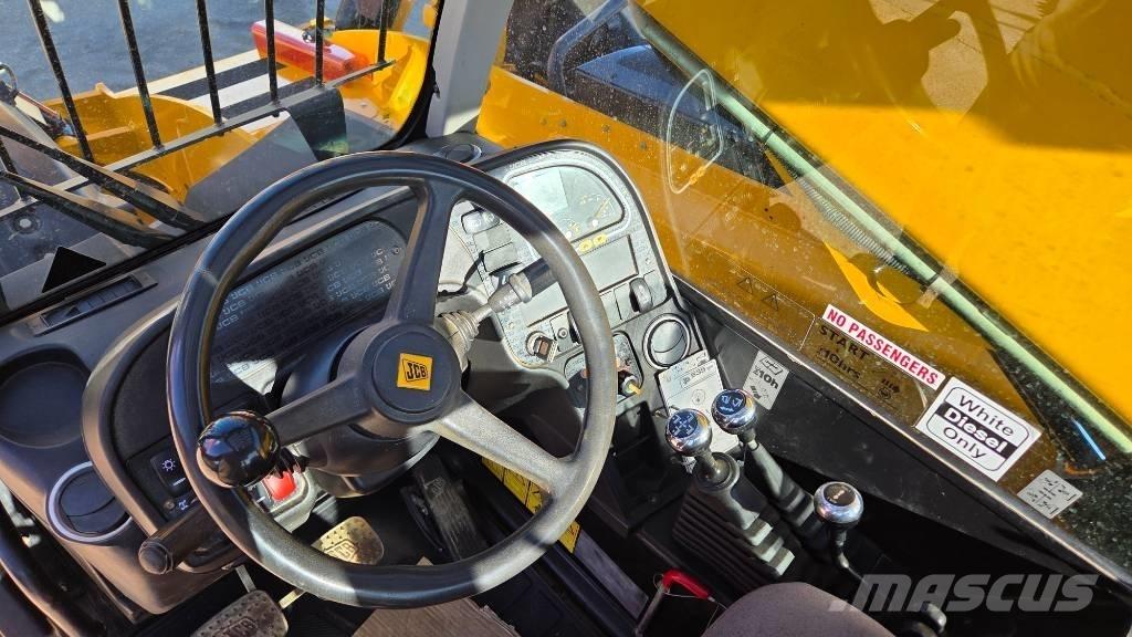 JCB 535-125 Телескопични товарачи