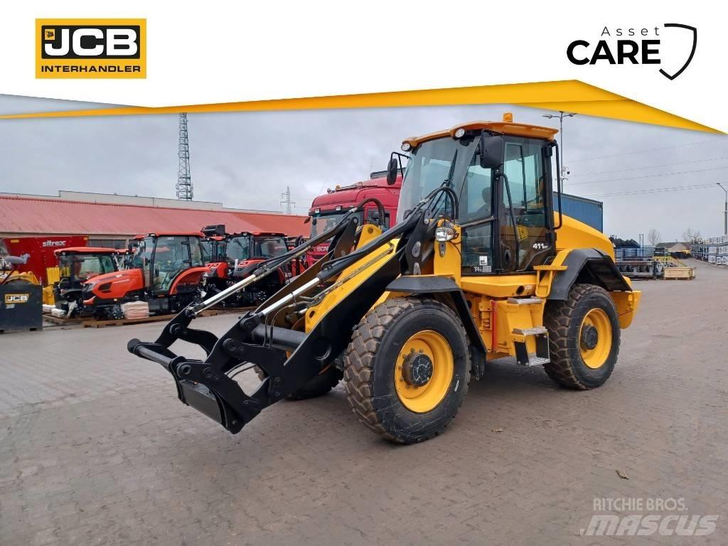 JCB 411 Колесни товарачи