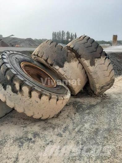 CAT 773 B Хидравлични