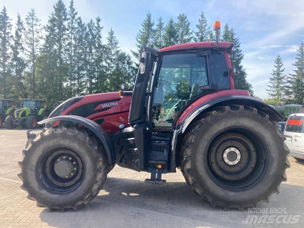 Valtra T 254 V Трактори