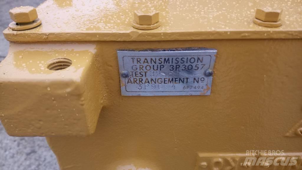 CAT 988 Предаване