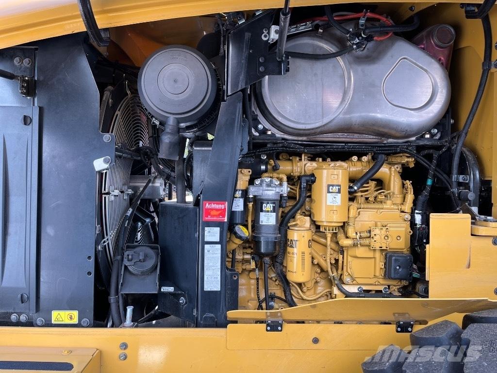 CAT 926M-19 6700Tim Колесни товарачи
