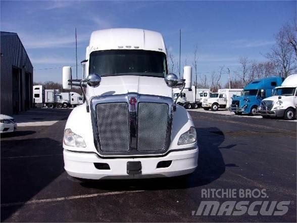 Kenworth T680 Влекачи