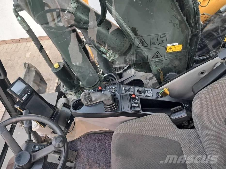Volvo EW 160 E Колесни екскаватори