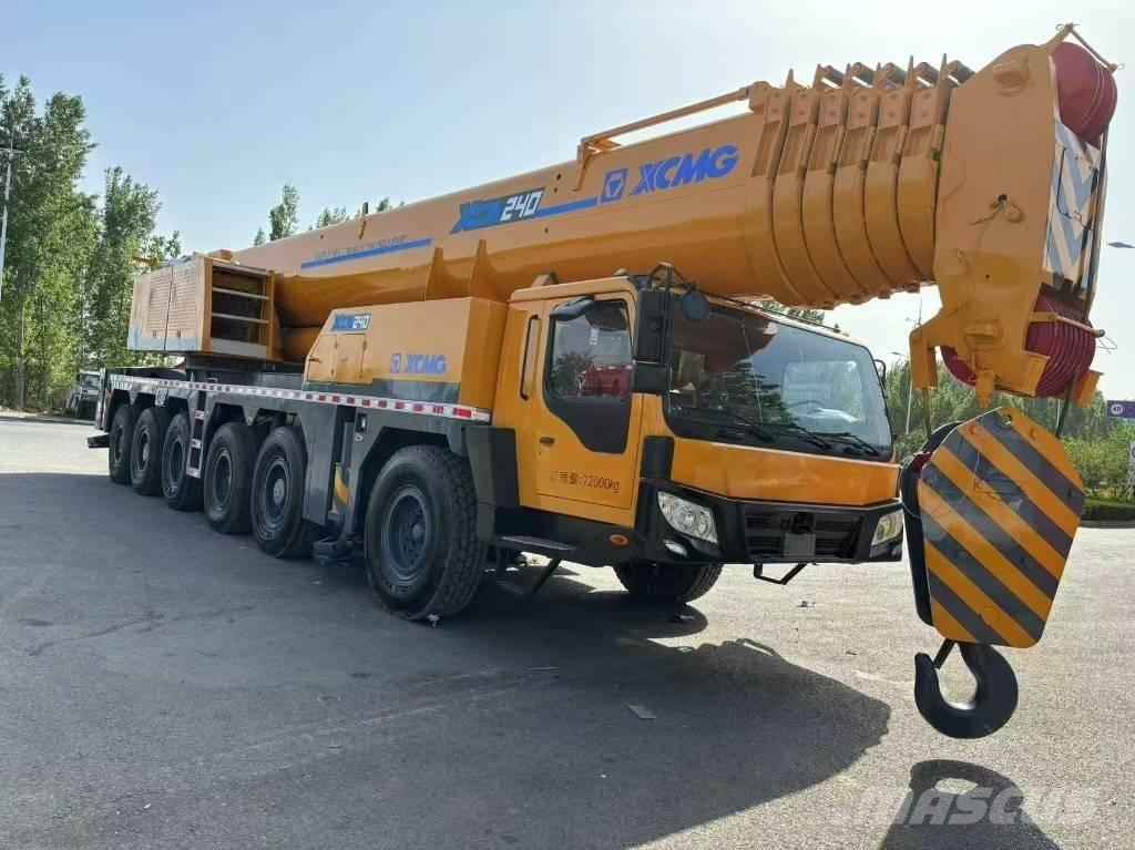 XCMG XCA240 Кранове за тежък терен