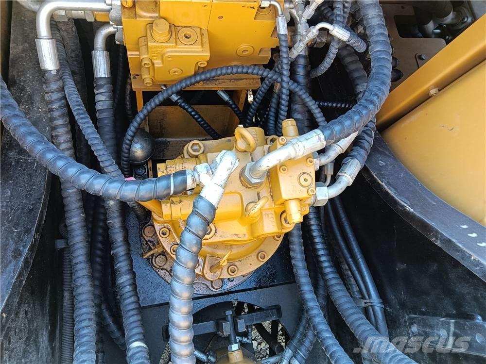 Sany SY215-9 Верижен екскаватор