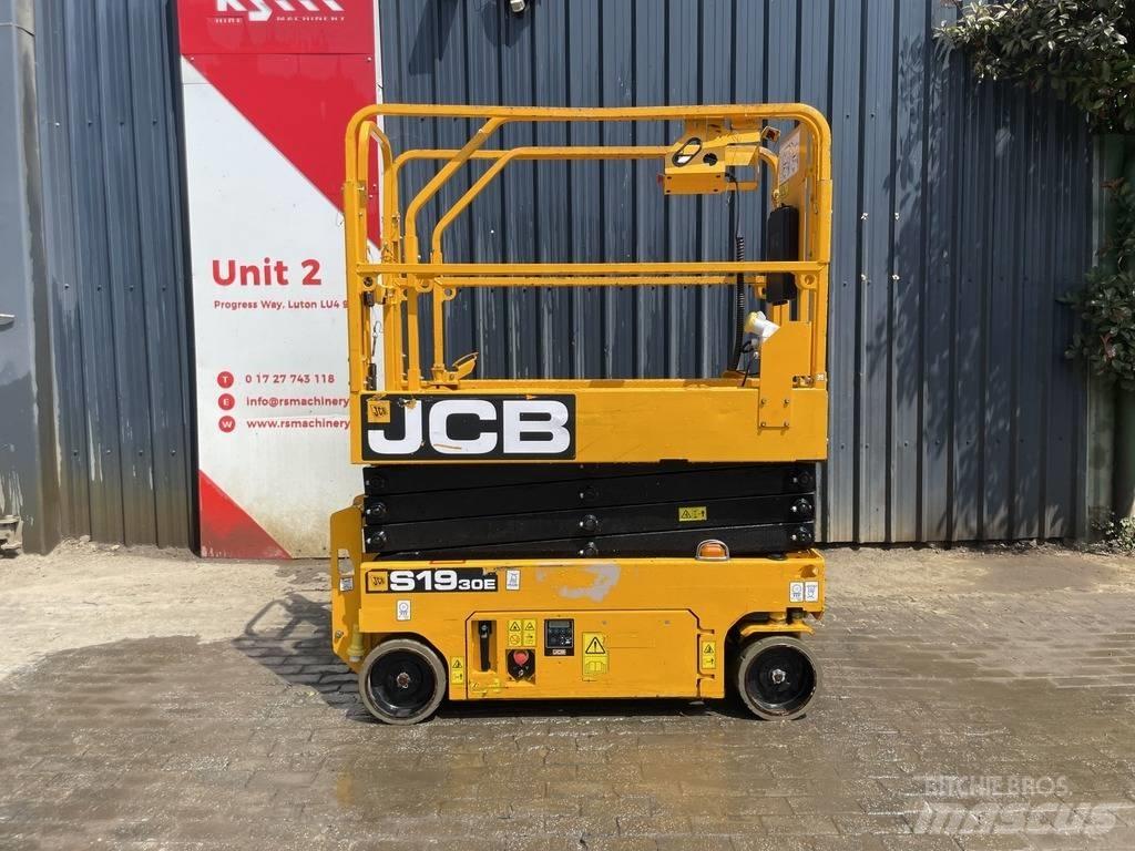 JCB S 1930 E Ножични работни платформи