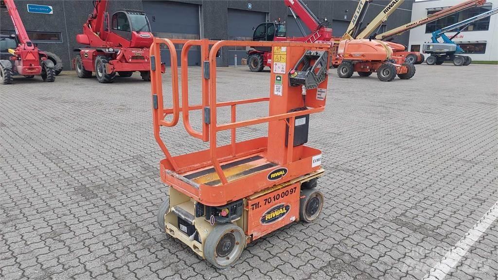 JLG 1230ES Други вишки и платформи