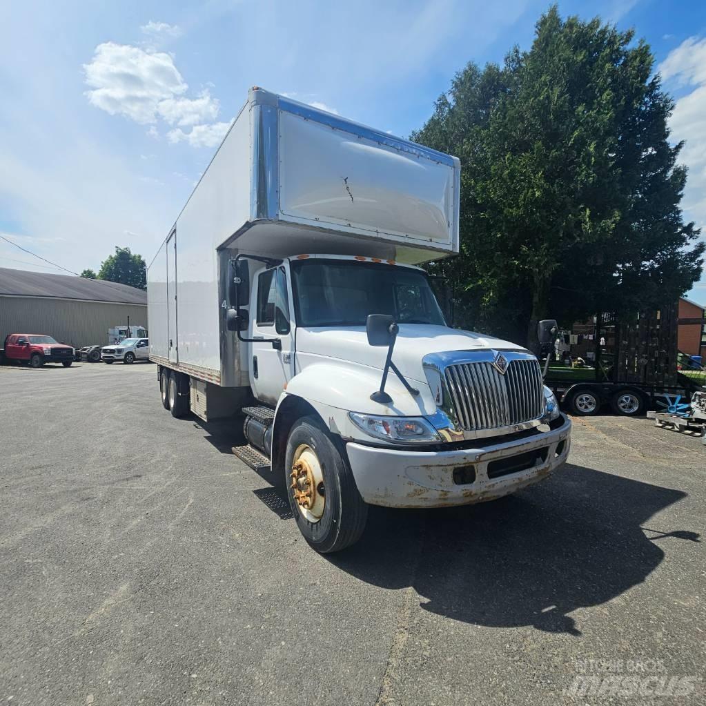 International 4400 Каросерии