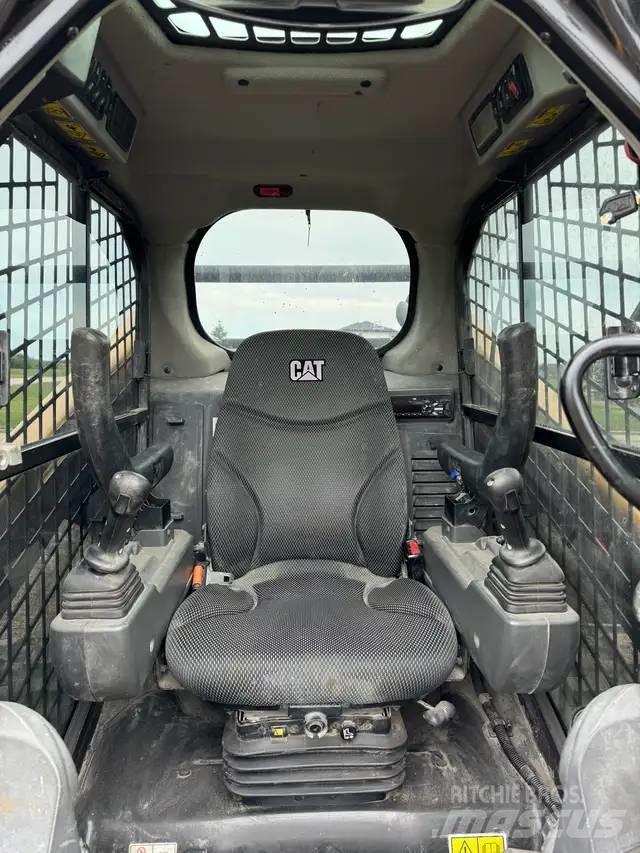 CAT 289 D3 Мини товарачи
