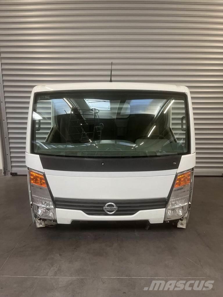 Nissan Cabstar Кабини