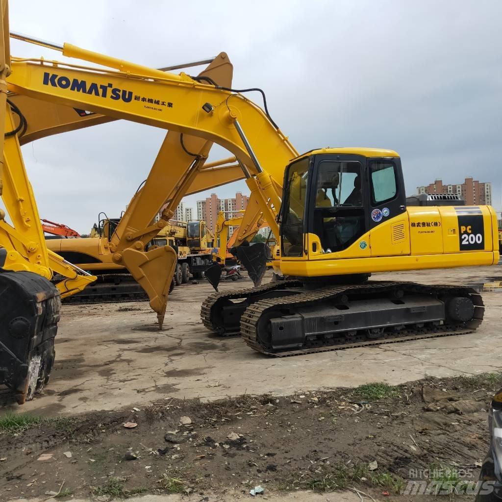Komatsu PC200-7 Верижен екскаватор