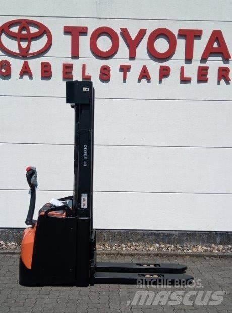 Toyota SWE160L Колички високоповдигачи с теглич