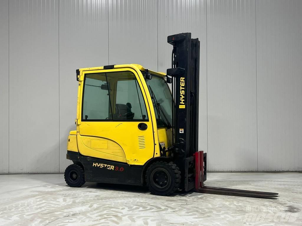 Hyster J3.0XN Електрически вилични кари-повдигачи