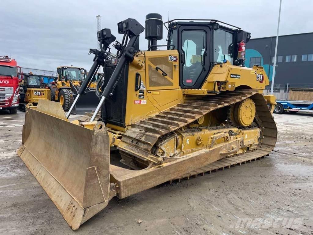 CAT D6 XE LGP Верижни булдозери
