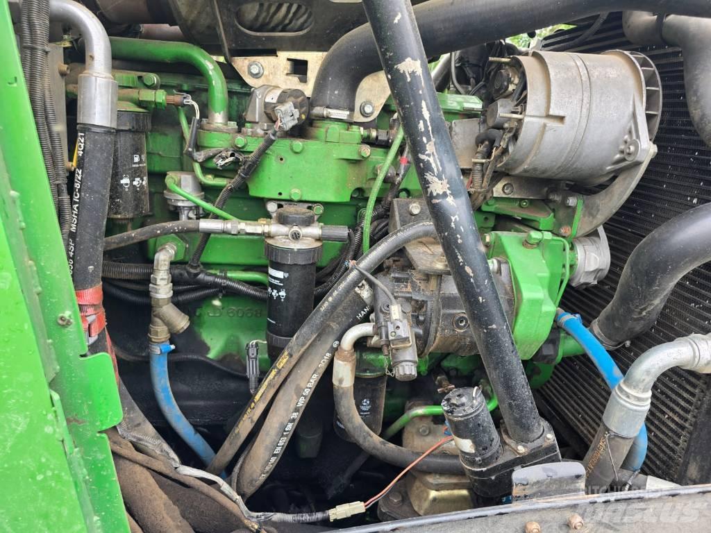 John Deere 1070 E Харвестери