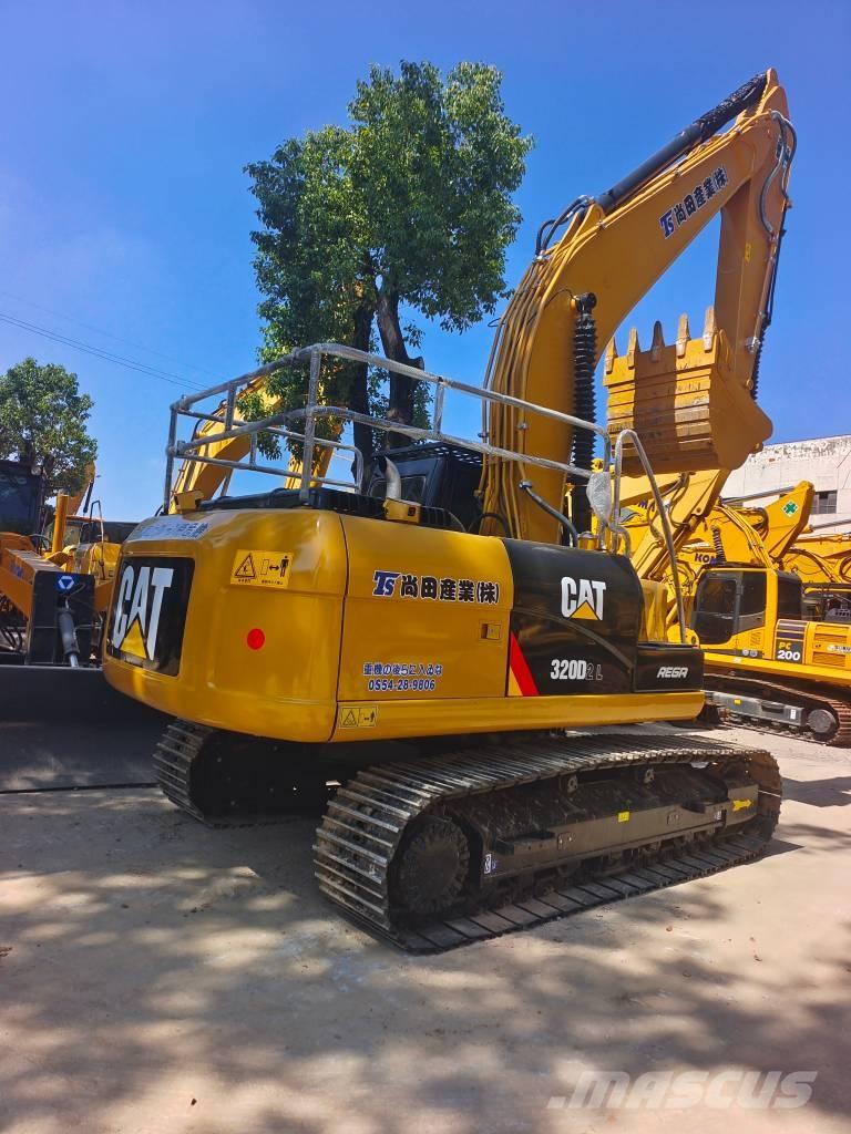 CAT 320 D2L Верижен екскаватор