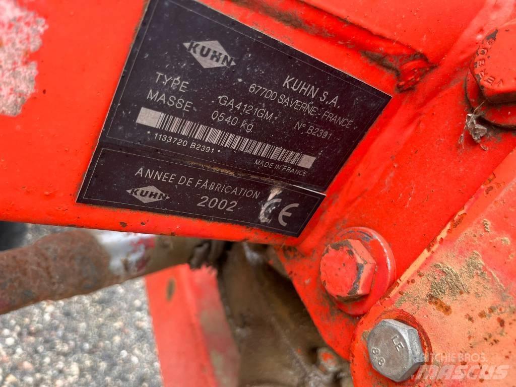 Kuhn GA 4121 G M Гребла и сенообръщачки