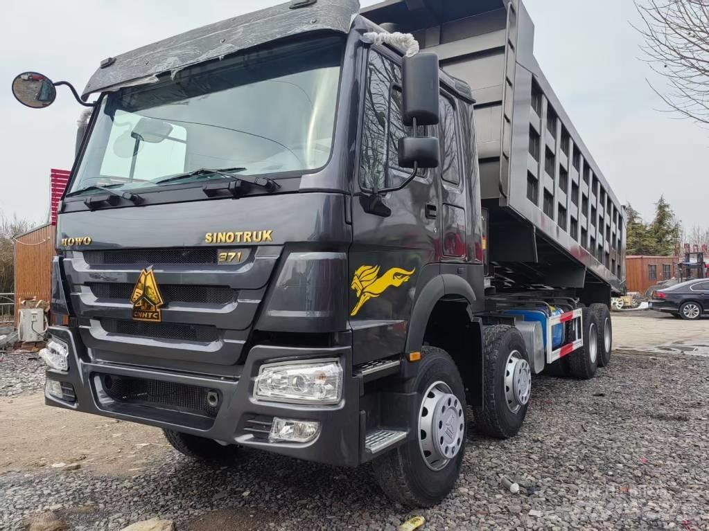 Howo 371 8X4 Странични самосвали