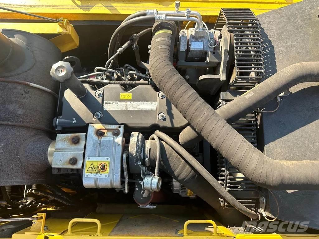 Komatsu PW160-8 Колесни екскаватори