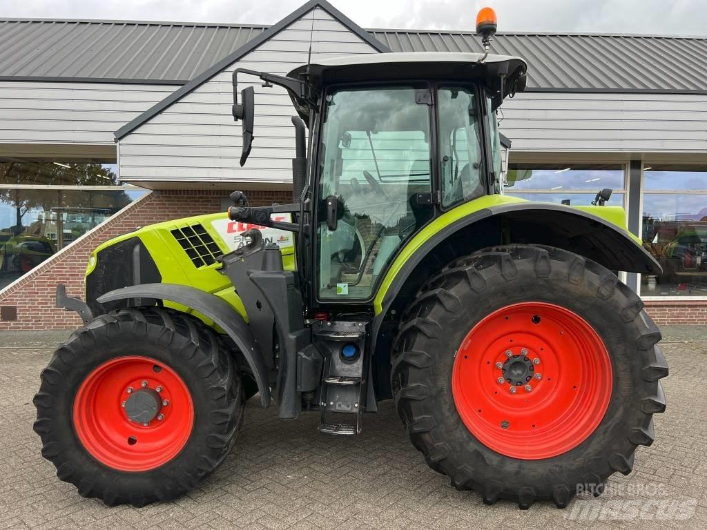CLAAS Arion 510 Cis Трактори