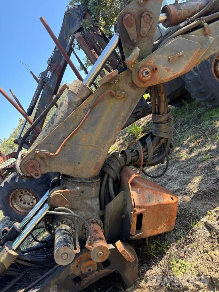 Timberjack 1270 Стрели и рамена
