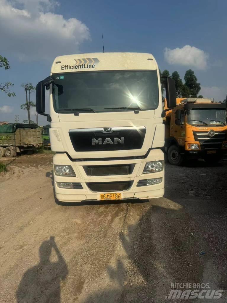 Sitrak SINOTRUCK 4x2 Влекачи