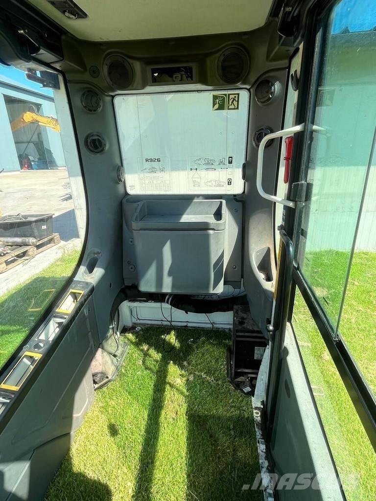 Liebherr 11407040 Кабини