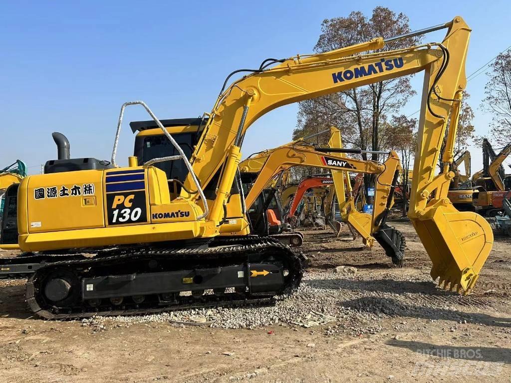 Komatsu PC 130 Средни екскаватори 7т - 12т