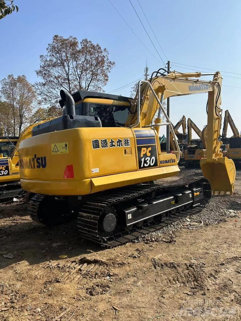Komatsu PC 130 Средни екскаватори 7т - 12т
