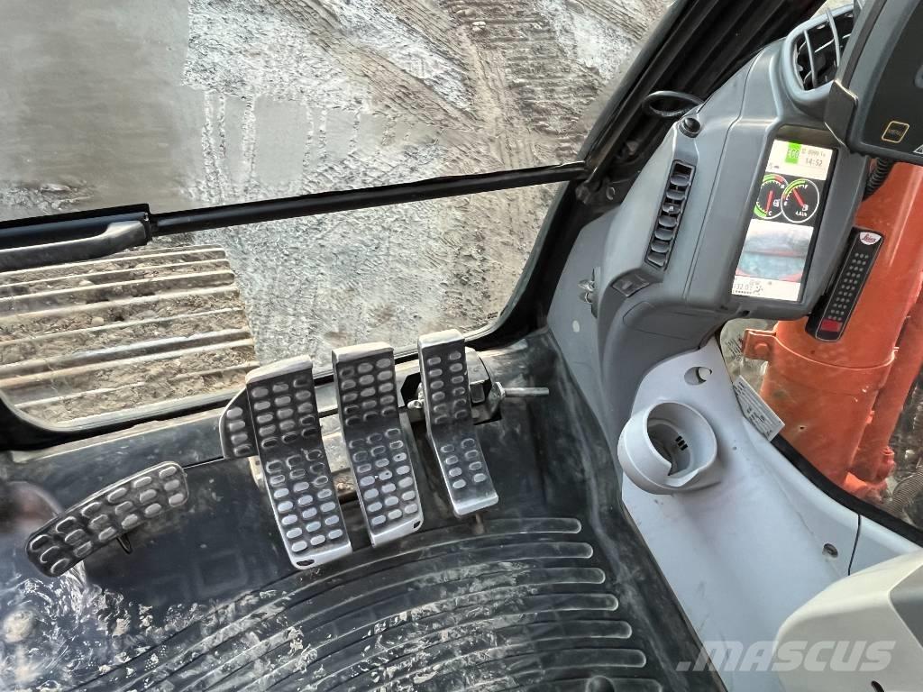 Hitachi ZX 250 LC-5B Верижен екскаватор