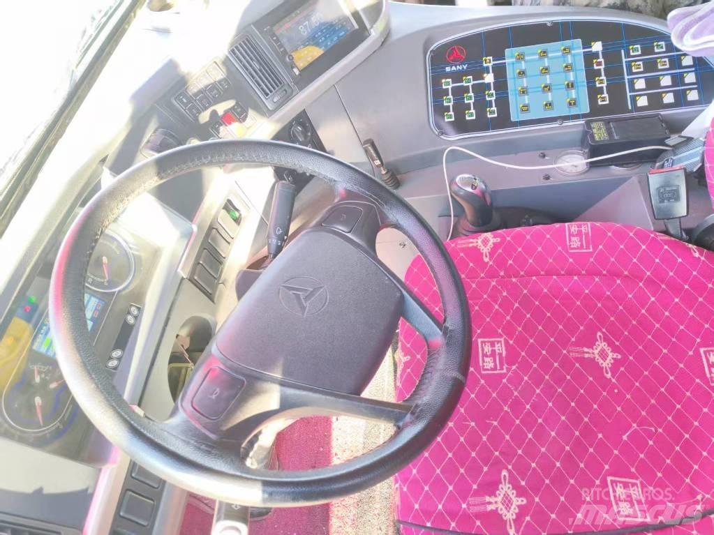 Sany SAC4500T Всъдеходни кранове