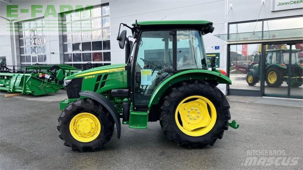 John Deere 5058E Трактори