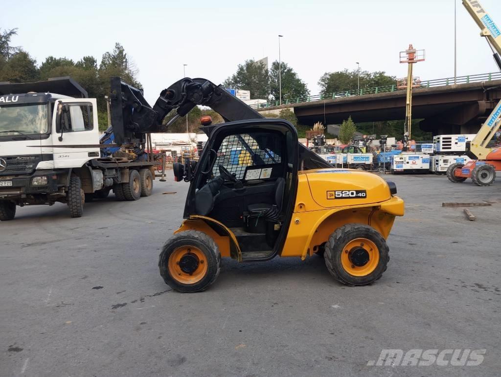 JCB 520-40 Телескопични товарачи