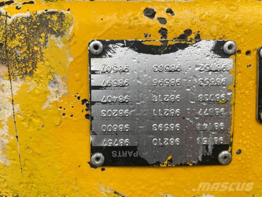 Volvo BM 4200 Колесни товарачи