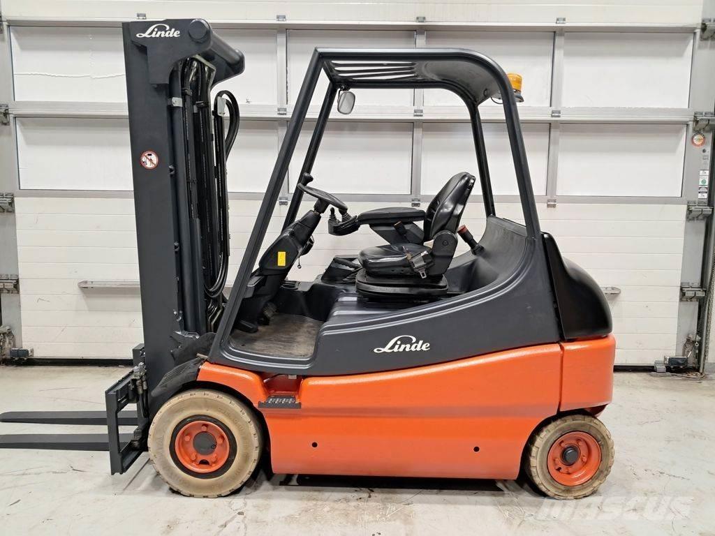 Linde E25/02 Електрически вилични кари-повдигачи