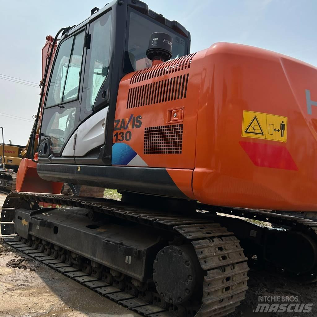 Hitachi 130 Верижен екскаватор