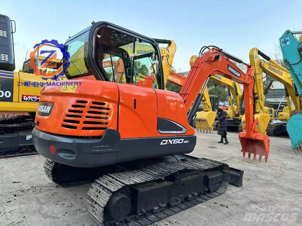 Doosan DX 60 Мини екскаватори < 7 т
