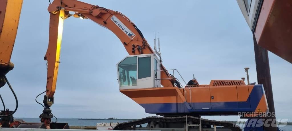 Liebherr R974C HDEW Оператори на отпадъци/индустрия
