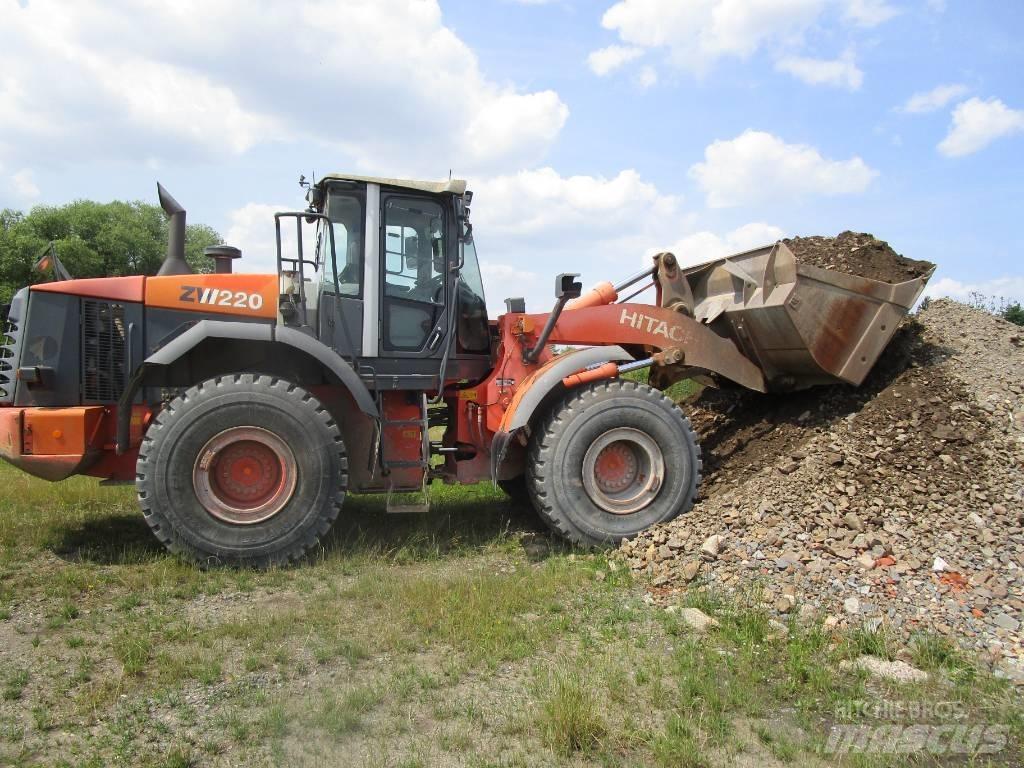Hitachi ZW 220  Waage Колесни товарачи