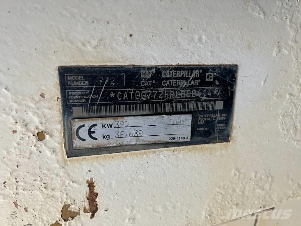 CAT 772 Твърди самосвали
