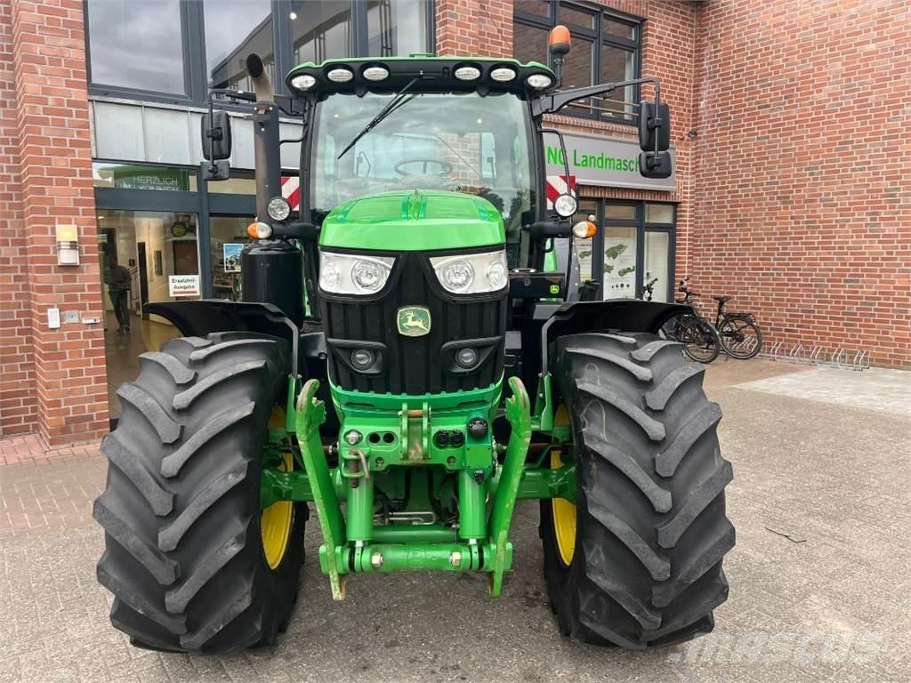 John Deere 6155R Трактори