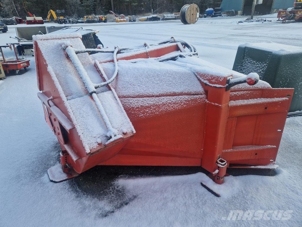 Esko 312 Снегохвъргачки
