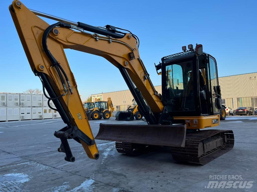 JCB 67 C Мини екскаватори < 7 т