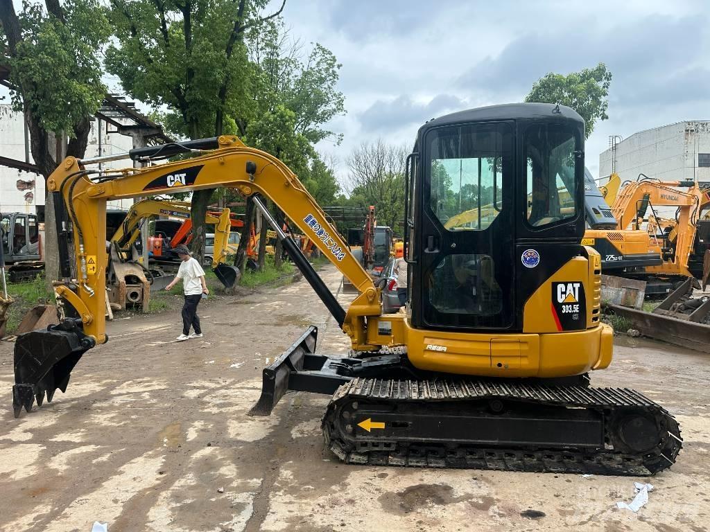 CAT 303 Мини екскаватори < 7 т