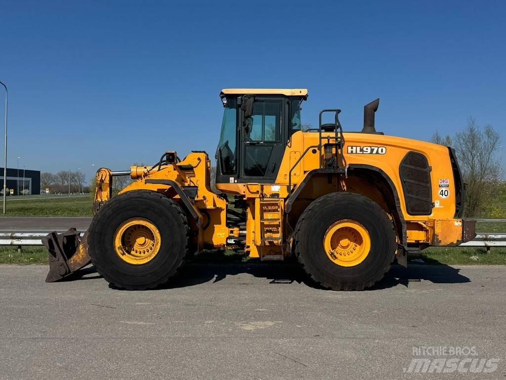 Hyundai HL970 Колесни товарачи